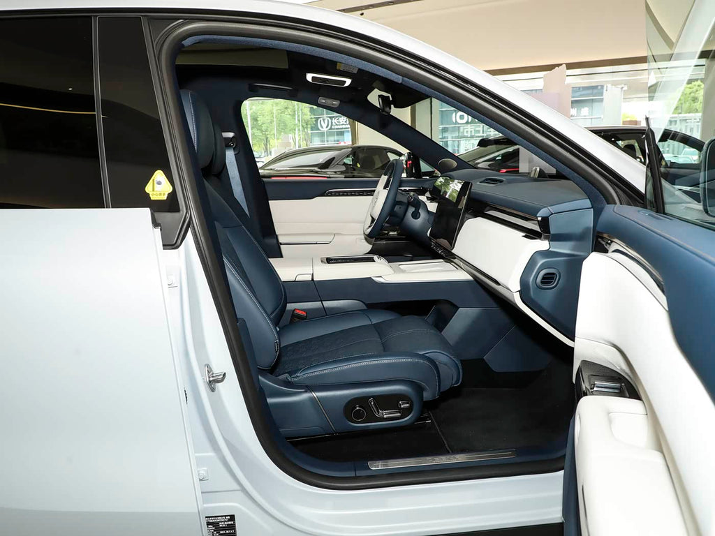 ZEEKR 7X Standard RWD | Compact Electric SUV — FOB Nansha Export