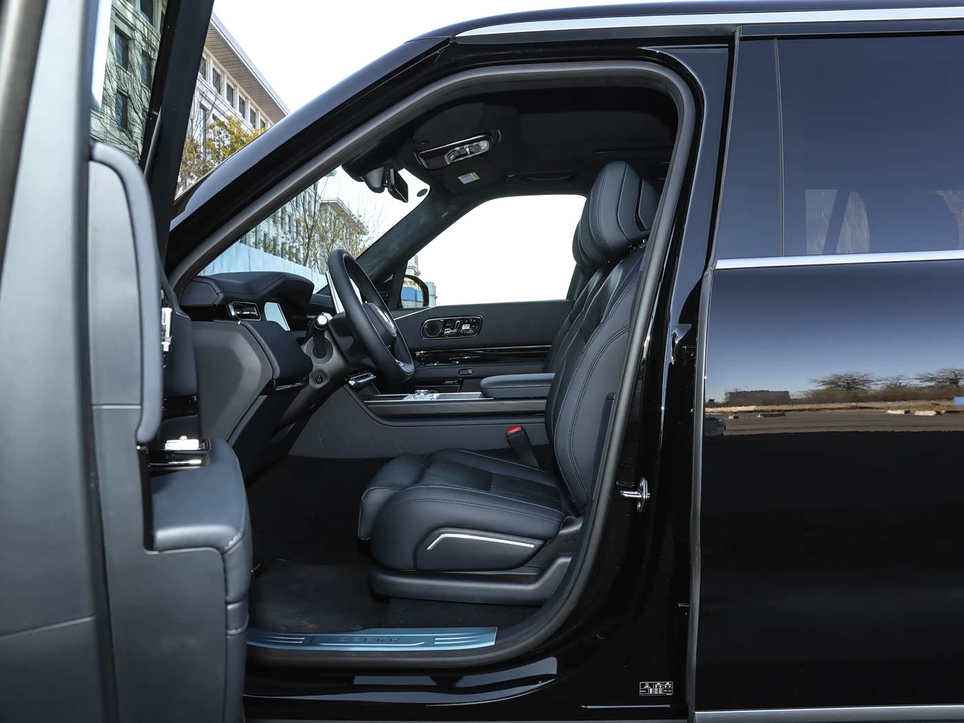 ZEEKR 9X 2025 Max Edition | 55kWh PHEV SUV — FOB Nansha Export