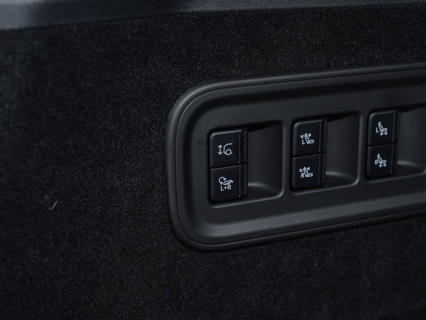 ZEEKR 8X Shadow Edition | Premium Electric SUV — FOB Nansha Export