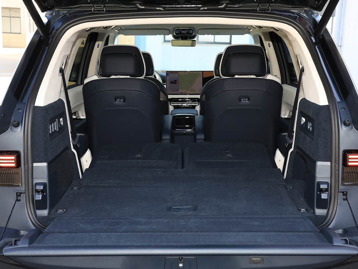 ZEEKR 9X 2025 Ultra Edition | 55kWh PHEV SUV — FOB Nansha Export