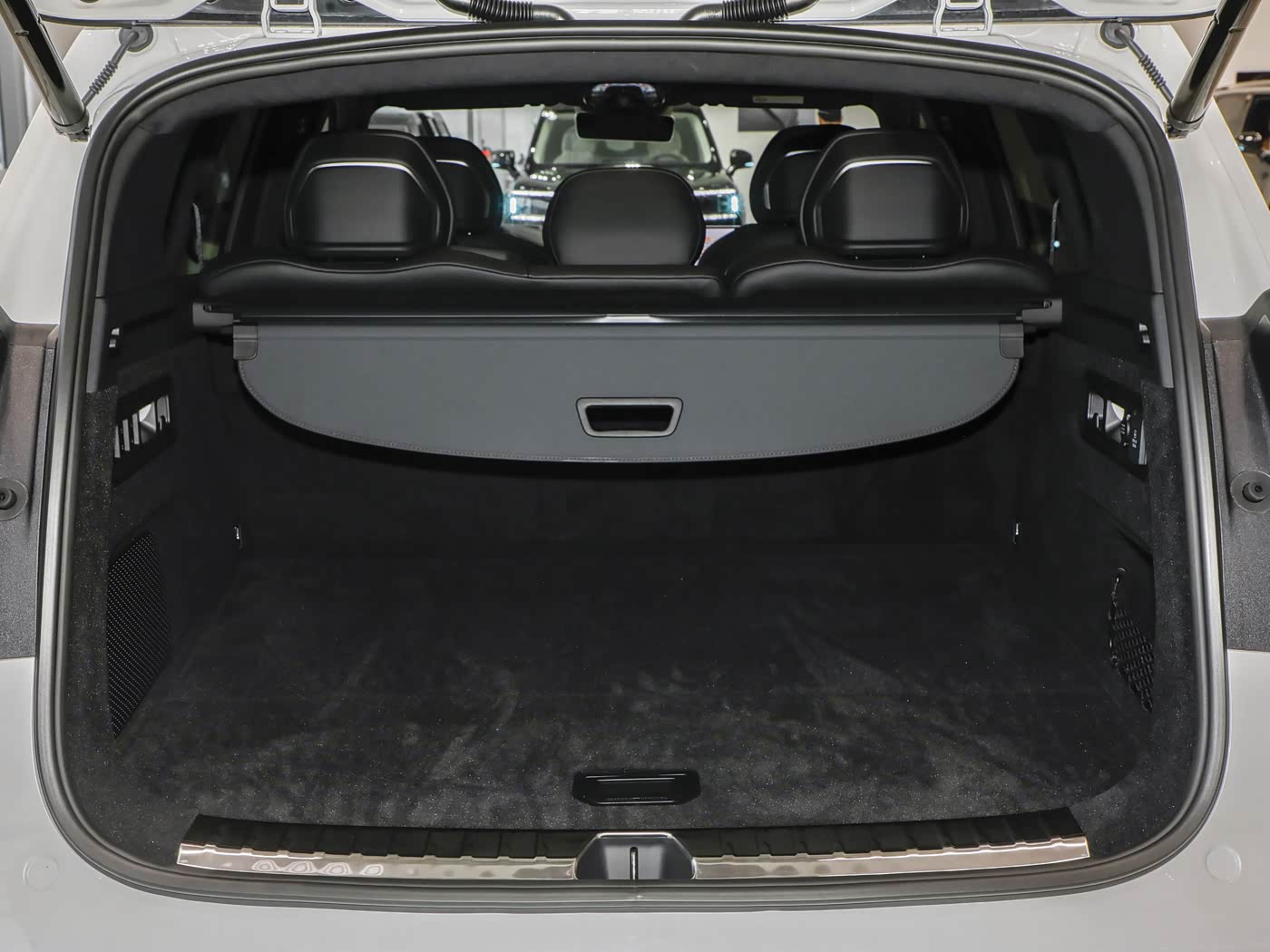 ZEEKR 8X Max | Premium Electric SUV — FOB Nansha Export