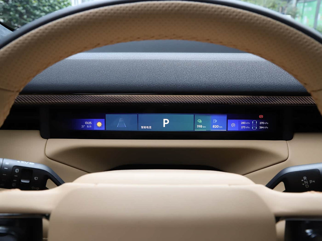 LYNK & CO 900 1.5T Ultra | Premium PHEV Sedan — FOB Nansha Export