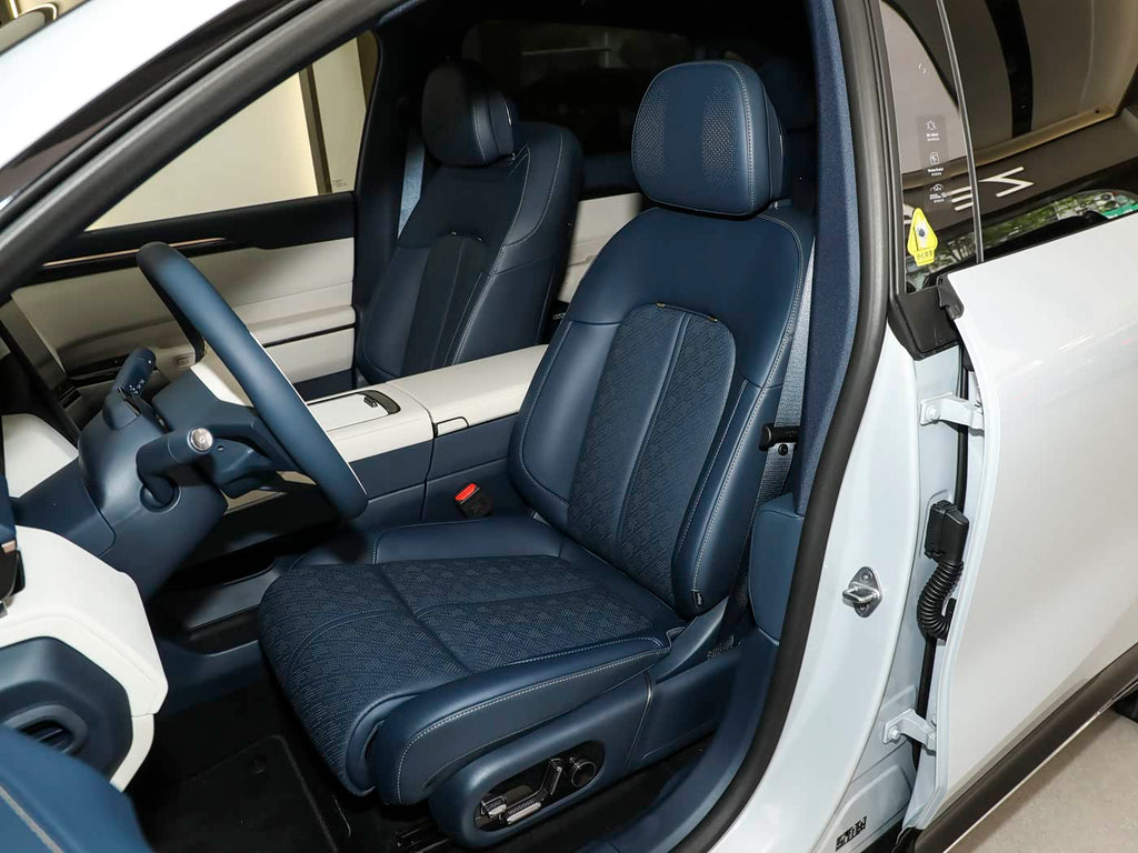 ZEEKR 7X Standard RWD | Compact Electric SUV — FOB Nansha Export