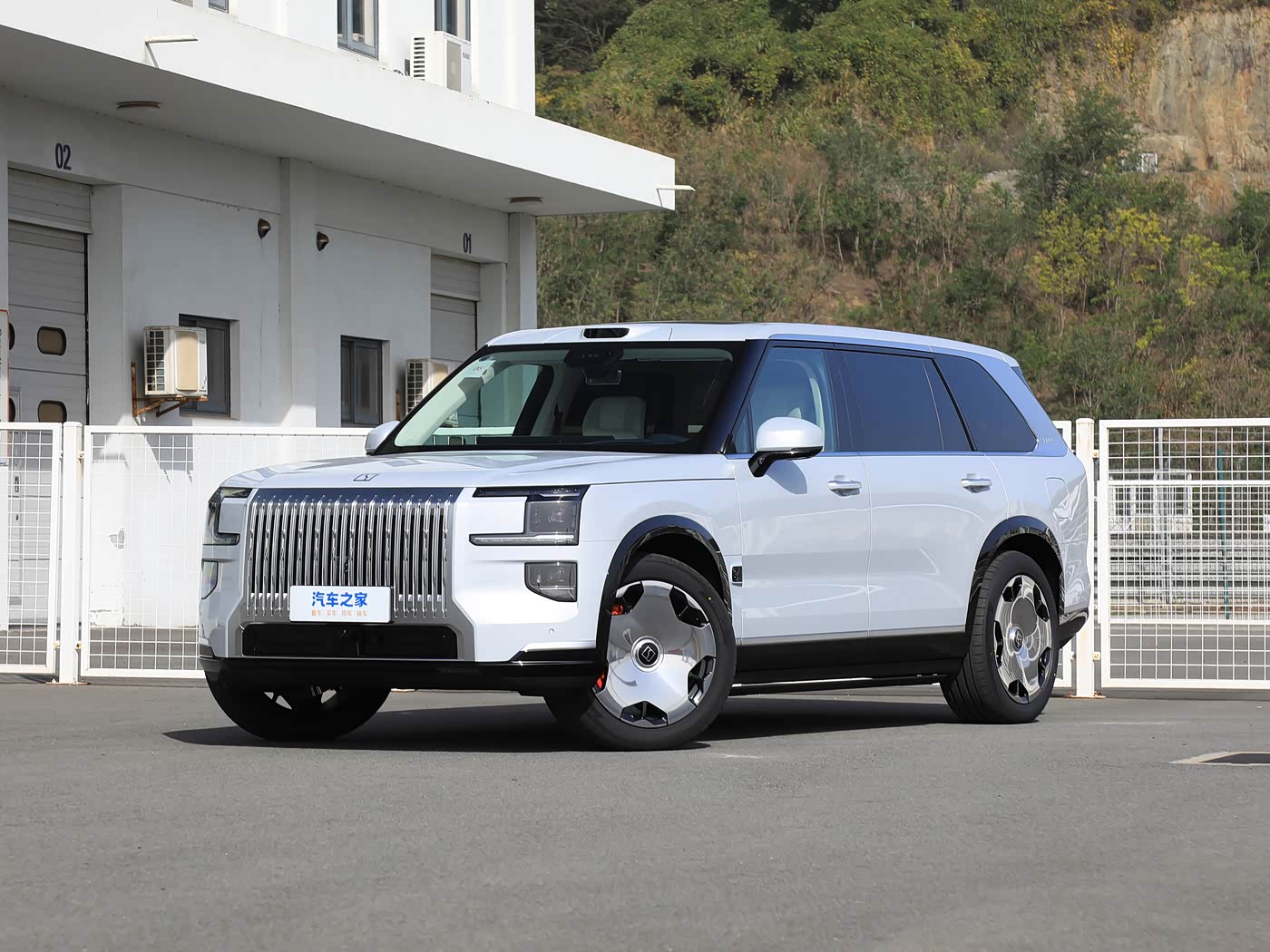 ZEEKR 9X 2025 Hyper Edition | 70kWh Tri-Motor PHEV SUV — FOB Nansha Export