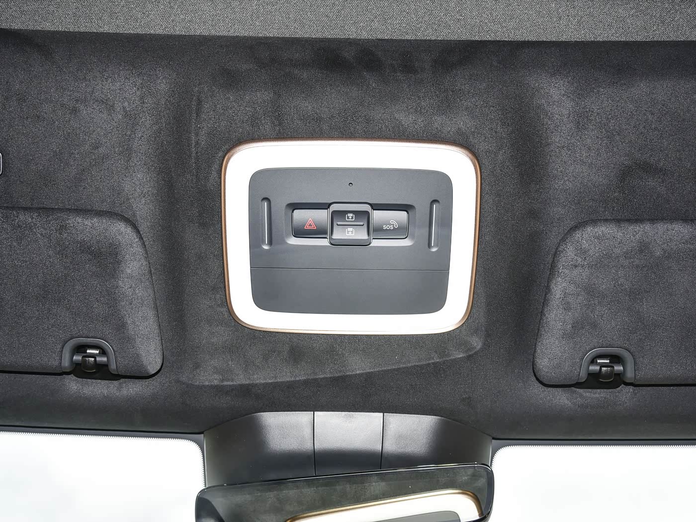 ZEEKR 7X Max AWD | Compact Electric SUV — FOB Nansha Export