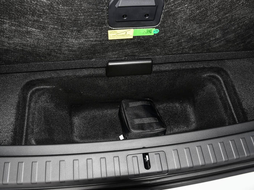 ZEEKR 7X Max AWD | Compact Electric SUV — FOB Nansha Export