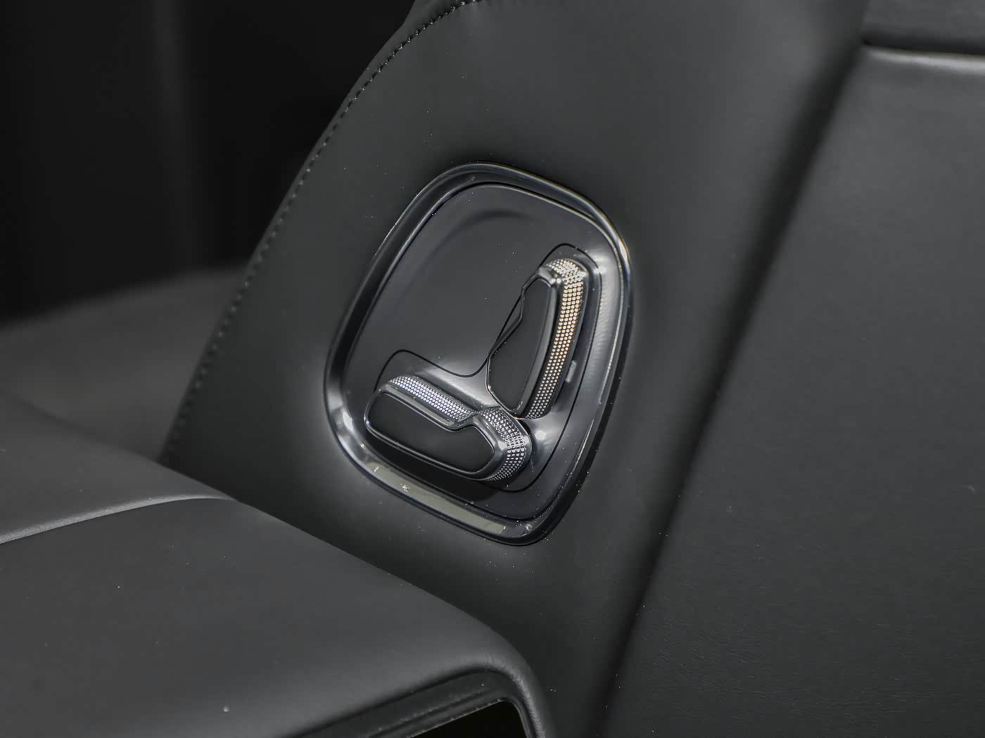 ZEEKR 8X Max | Premium Electric SUV — FOB Nansha Export