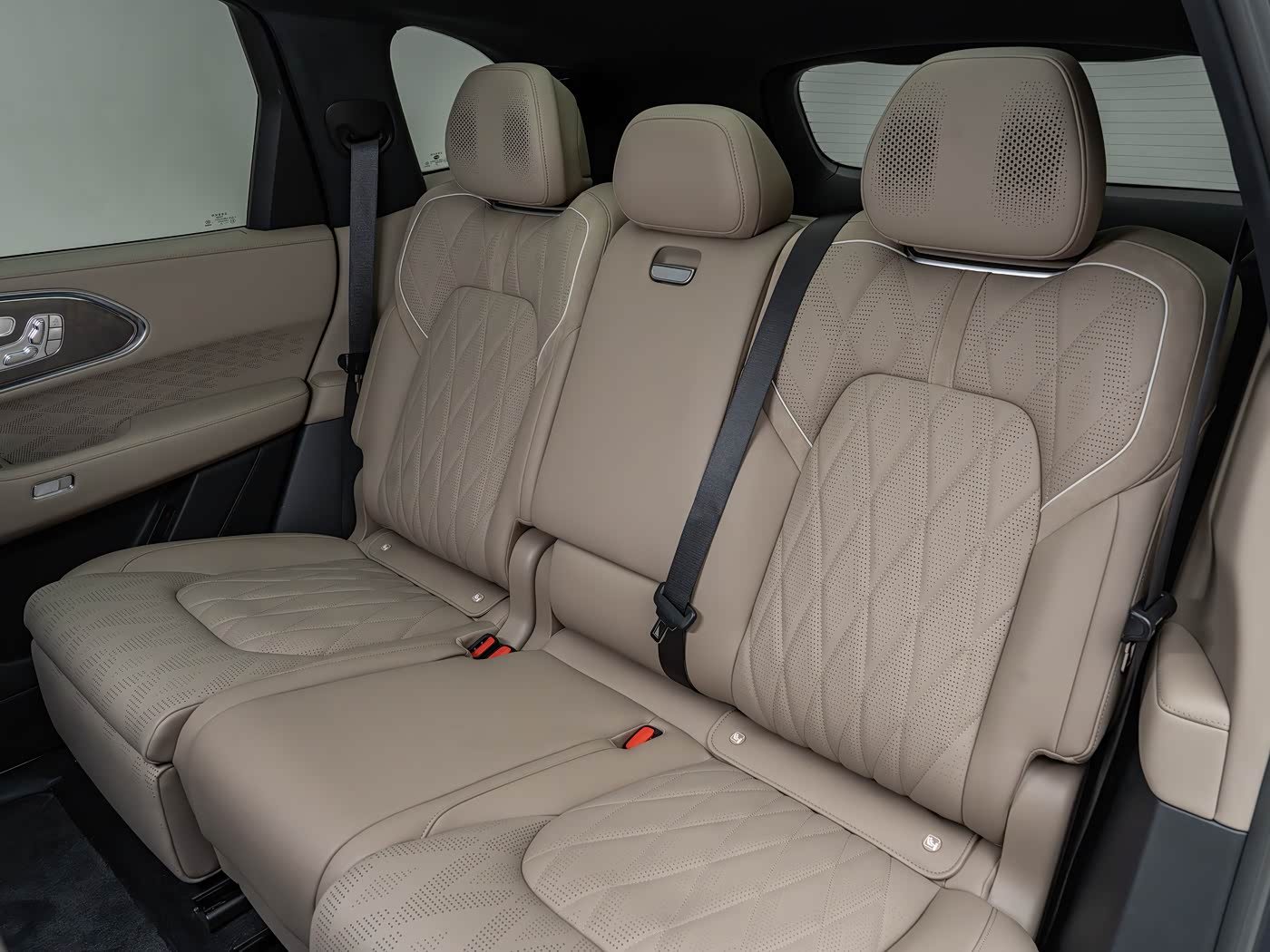 ZEEKR 8X Ultra+ | Premium Electric SUV — FOB Nansha Export