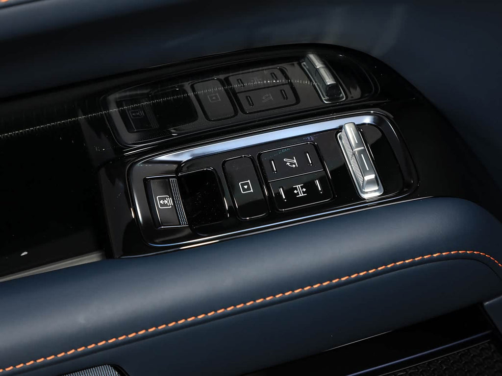 ZEEKR 9X 2025 Obsidian Black Edition | 70kWh 1030kW PHEV SUV — FOB Nansha Export