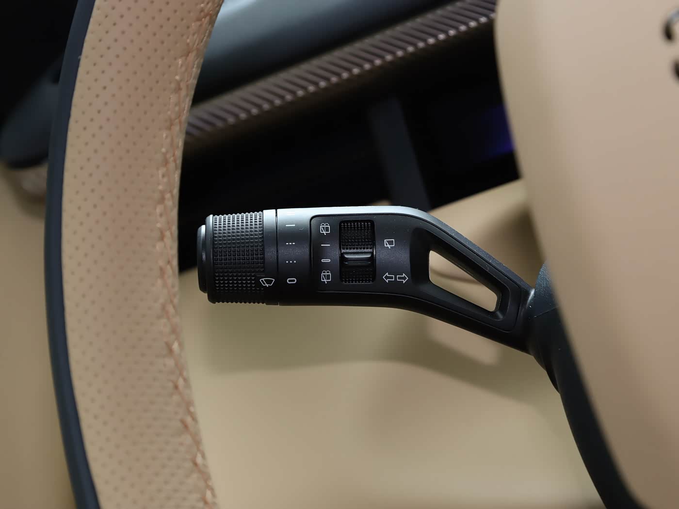 LYNK & CO 900 1.5T Ultra | Premium PHEV Sedan — FOB Nansha Export